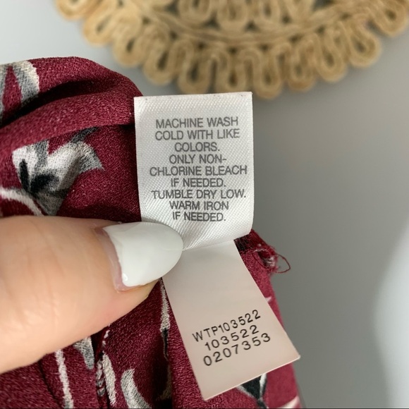 J. Jill Floral Pleated Back Shirt SZ PS Petite Collared Flowy Blouse Multicolor - Picture 12 of 12